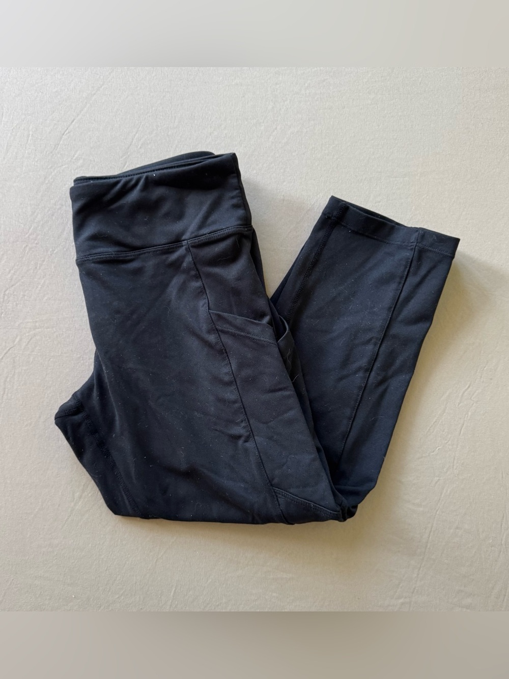 Baleaf Low Rise Pocketed Capri leggings